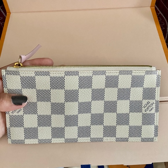 Louis Vuitton Authentic Felicie Monogram Pochette Wallet - Picture 11 of 12